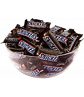 Шоколадные батончики "Snickers Minis"